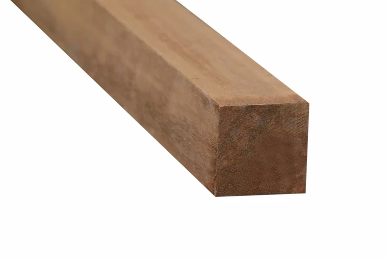 Hardhouten palen geschaafd+gepunt 88x88 mm