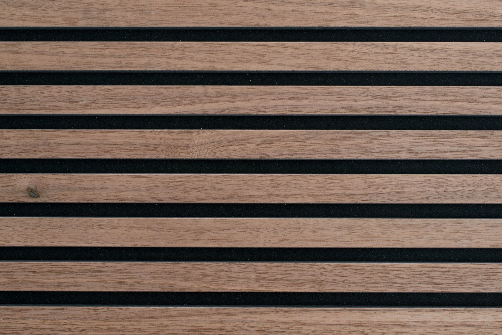 Akoestisch Paneel Nawood Walnut 600x3000 mm