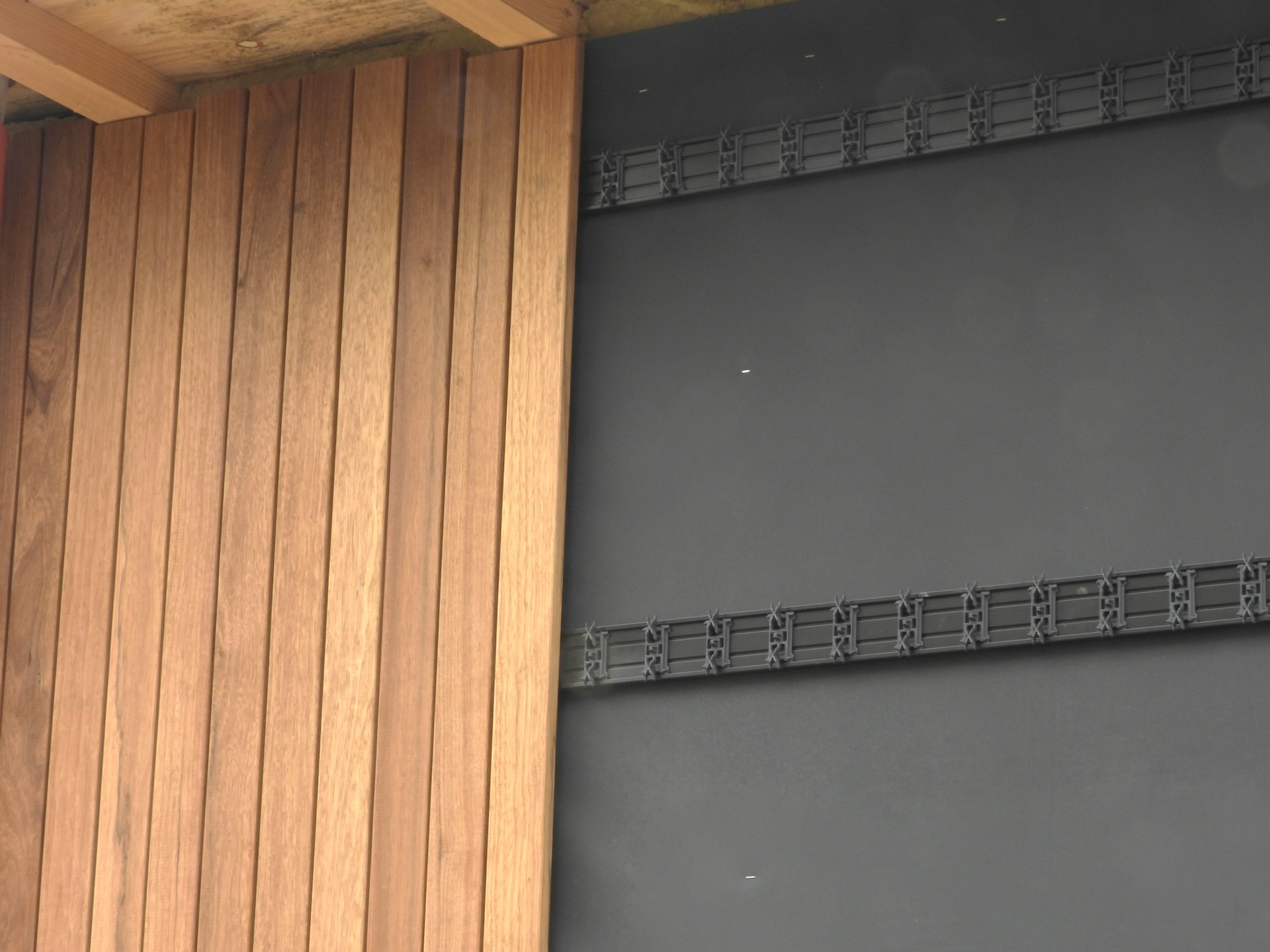 Thermisch Fraké X-clip systeem geschaafd 20x64x2750 mm